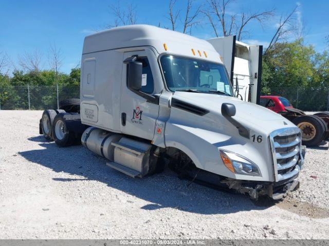  Salvage Freightliner Cascadia 126