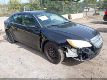  Salvage Chrysler 200