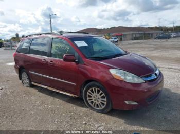  Salvage Toyota Sienna