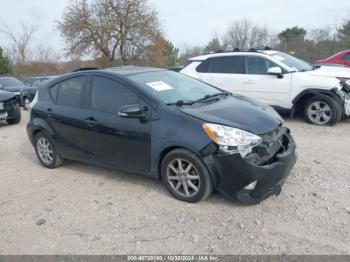  Salvage Toyota Prius c