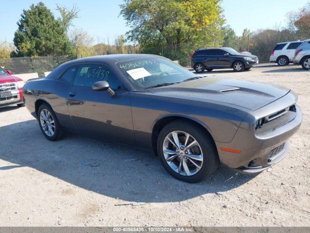  Salvage Dodge Challenger