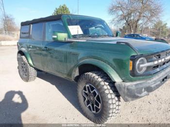  Salvage Ford Bronco