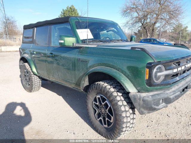  Salvage Ford Bronco