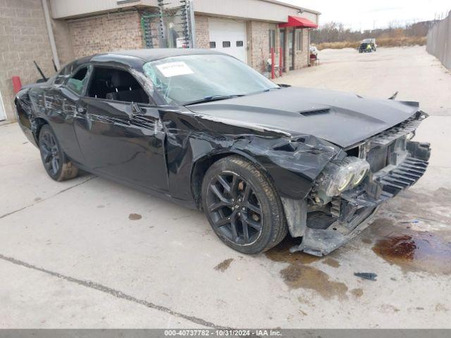  Salvage Dodge Challenger