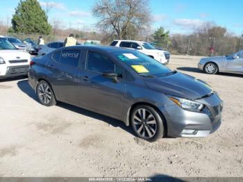  Salvage Nissan Versa