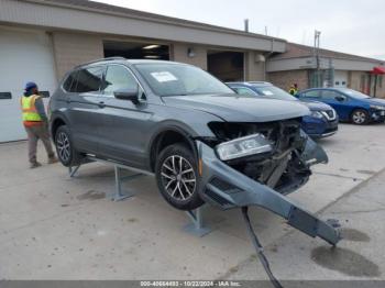  Salvage Volkswagen Tiguan