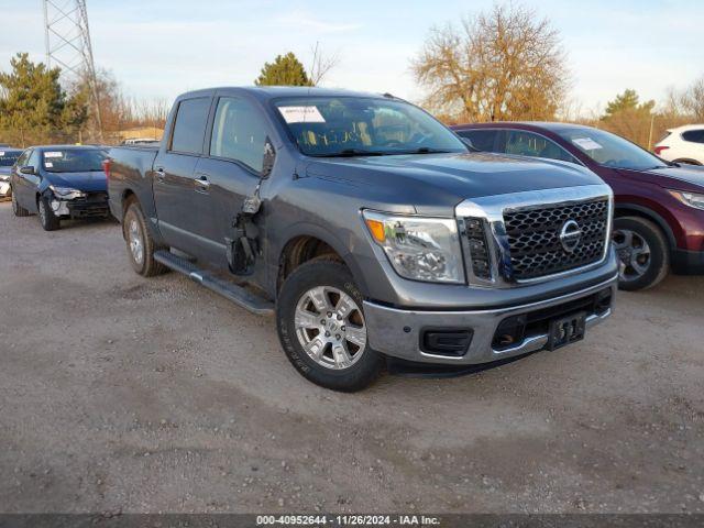  Salvage Nissan Titan