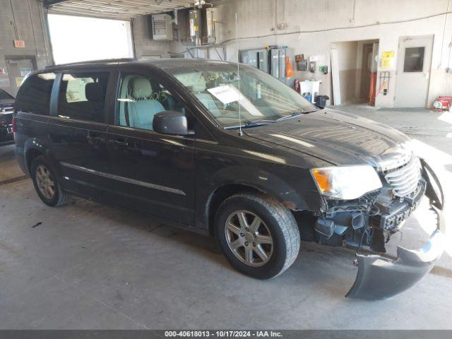  Salvage Chrysler Town & Country