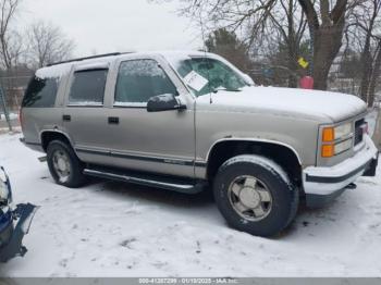  Salvage GMC Yukon