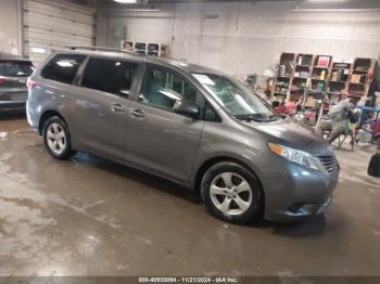  Salvage Toyota Sienna