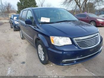  Salvage Chrysler Town & Country