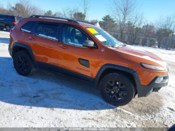  Salvage Jeep Cherokee