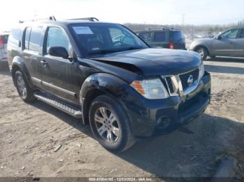  Salvage Nissan Pathfinder