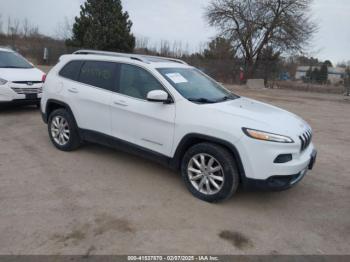  Salvage Jeep Cherokee