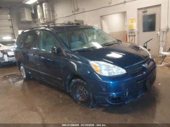  Salvage Toyota Sienna