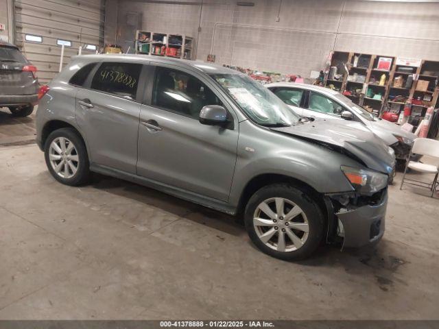  Salvage Mitsubishi Outlander