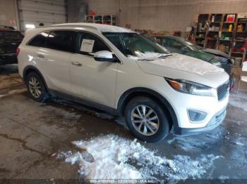  Salvage Kia Sorento