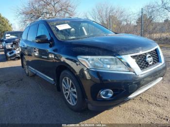  Salvage Nissan Pathfinder