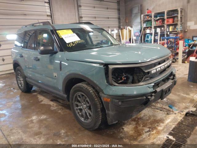  Salvage Ford Bronco