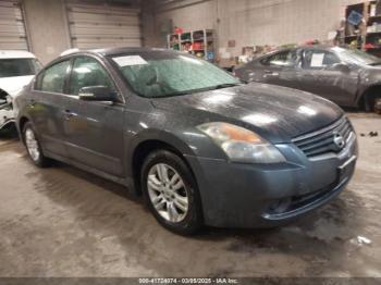  Salvage Nissan Altima