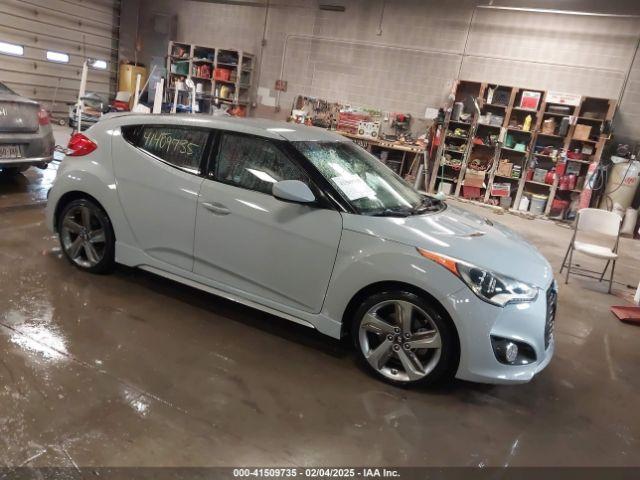  Salvage Hyundai VELOSTER