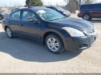  Salvage Nissan Altima