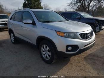  Salvage Kia Sorento