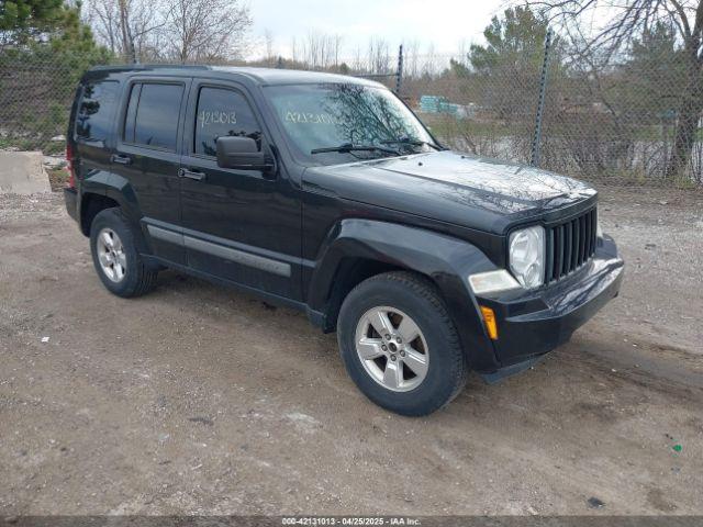  Salvage Jeep Liberty
