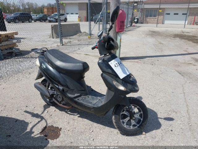  Salvage Jiangsu Baodiao Scooter