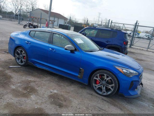  Salvage Kia Stinger