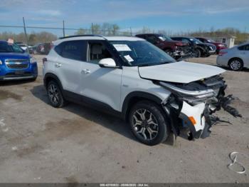  Salvage Kia Seltos