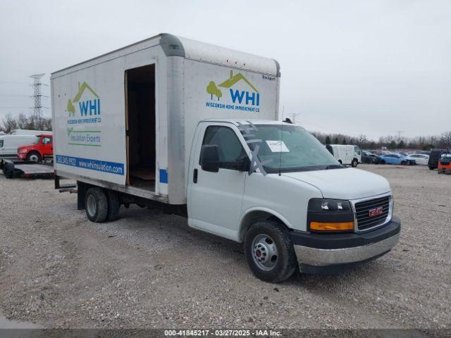  Salvage General Motors Savana Cutaway