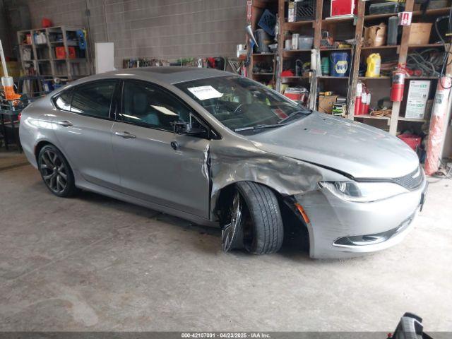  Salvage Chrysler 200