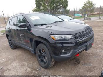  Salvage Jeep Compass