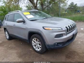  Salvage Jeep Cherokee