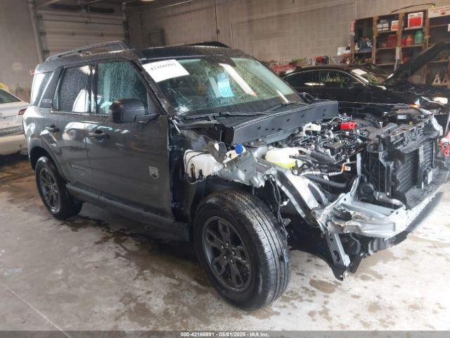  Salvage Ford Bronco