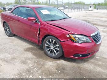  Salvage Chrysler 200