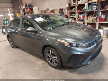  Salvage Kia Forte