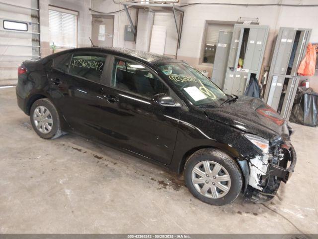  Salvage Kia Rio