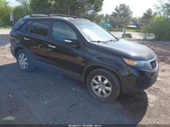  Salvage Kia Sorento