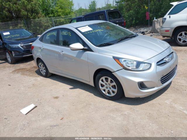  Salvage Hyundai ACCENT