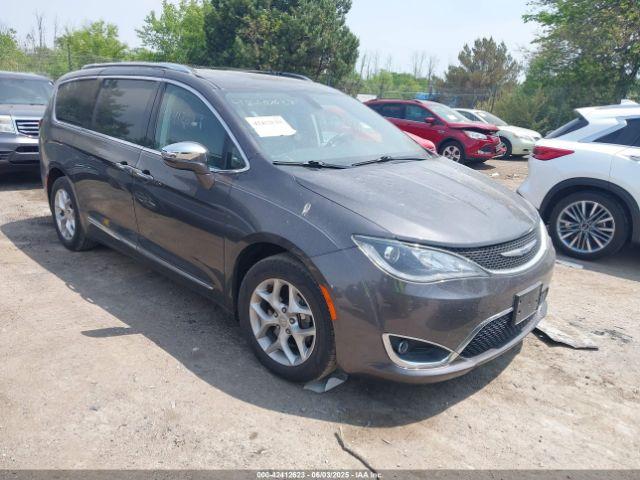  Salvage Chrysler Pacifica