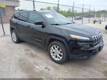  Salvage Jeep Cherokee