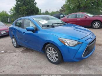  Salvage Toyota Yaris