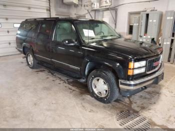  Salvage GMC Suburban 1500