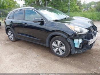  Salvage Kia Niro