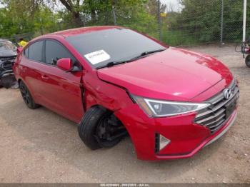  Salvage Hyundai ELANTRA