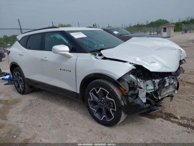  Salvage Chevrolet Blazer