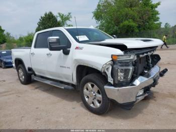  Salvage Chevrolet Silverado 2500