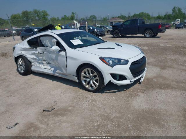  Salvage Hyundai Genesis